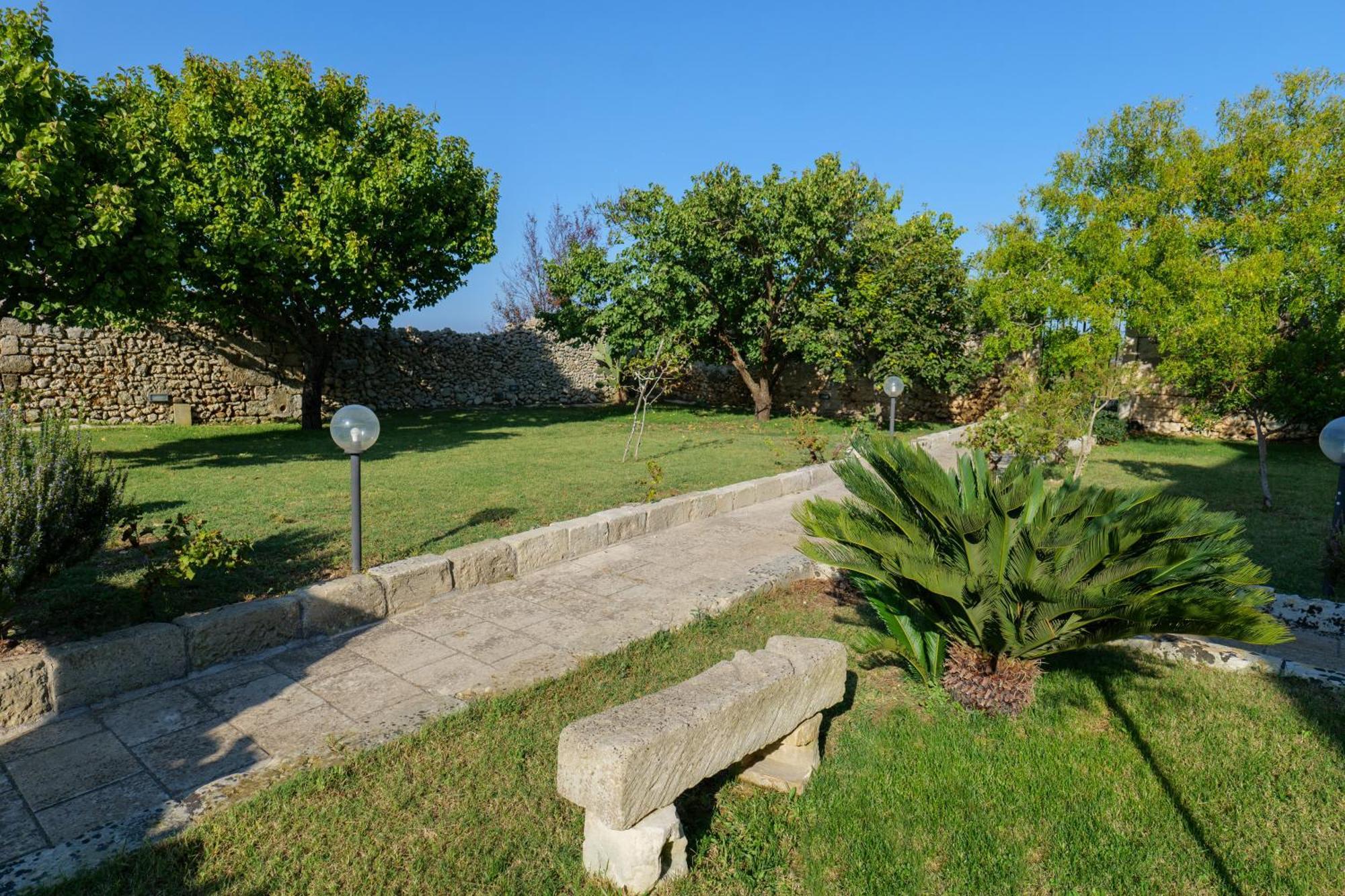 Masseria Furca Alimini Exterior photo